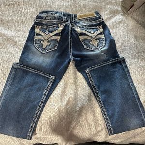 Womens Rock Revival jeans size 28, inseam 33” like new
